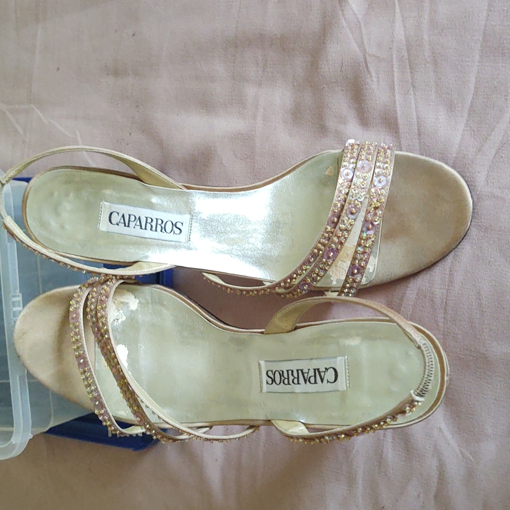Shoes no box